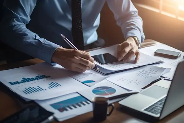 公司注册承担什么法律责任