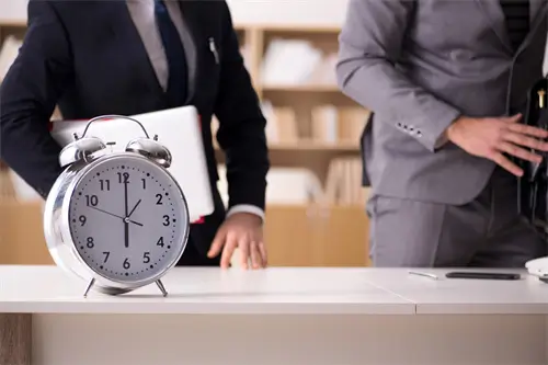 什么是违约金法律特征